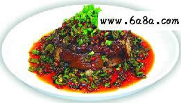 尖椒香肘子的做法 尖椒香肘子的做法