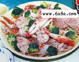 �{����з������