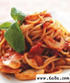 蕃茄野菇義大利面的做法 蕃茄野菇義大利面的做法