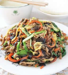 五彩木須肉的做法 五彩木須肉的做法