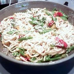 芝麻烏冬面的做法 芝麻烏冬面的做法