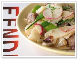 年糕荷蘭豆炒水蘿卜的做法 年糕荷蘭豆炒水蘿卜的做法