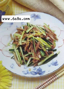 白煮肉拌黃瓜的做法 白煮肉拌黃瓜的做法