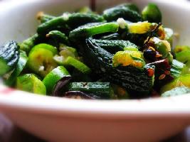 拌黃瓜紐的做法 拌黃瓜紐的做法