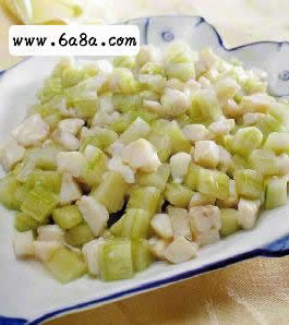 青瓜炒魚丁的做法 青瓜炒魚丁的做法