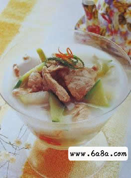 里脊片黃瓜榨菜湯的做法 里脊片黃瓜榨菜湯的做法