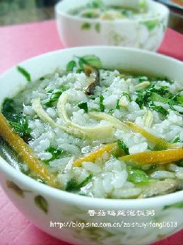 香菇雞絲泡飯粥的做法 香菇雞絲泡飯粥的做法