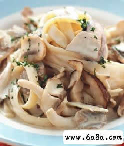 奶油野菇寬面的做法 奶油野菇寬面的做法
