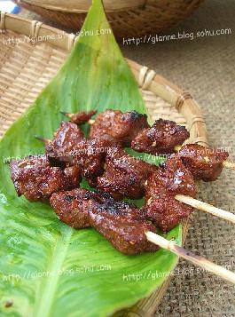 自烤羊肉串的做法 自烤羊肉串的做法