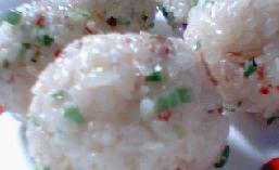 糯米臘肉丸子的做法 糯米臘肉丸子的做法