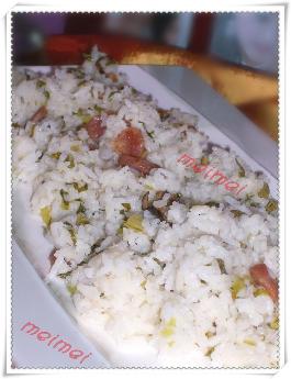 家常燜飯@@芥菜臘腸燜飯的做法 家常燜飯@@芥菜臘腸燜飯的做法