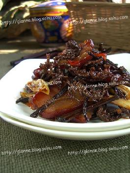 蕨菜炒臘肉的做法 蕨菜炒臘肉的做法