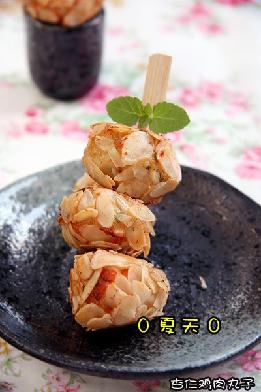 杏仁雞肉丸的做法 杏仁雞肉丸的做法