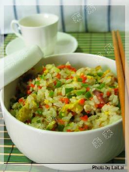 ������u��������