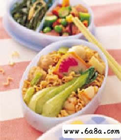 泡面便當(dāng)?shù)淖龇? title=