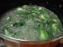 家常煲湯 豬肝粉絲燙的做法 家常煲湯 豬肝粉絲燙的做法