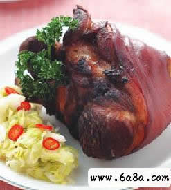 酸菜烤豬腳的做法 酸菜烤豬腳的做法