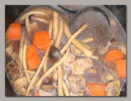 茶樹菇煲排骨的做法 茶樹菇煲排骨的做法