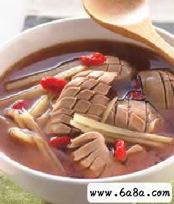 �������М�������