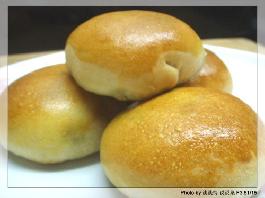 欖菜肉松餐包的做法 欖菜肉松餐包的做法