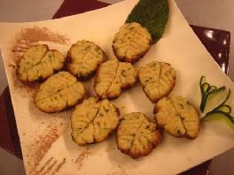 �����~�������