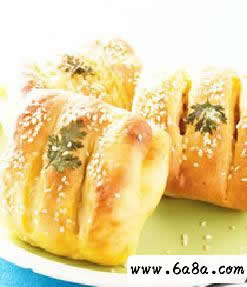 培根夾堡的做法 培根夾堡的做法