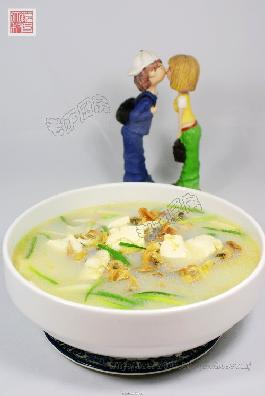 河蚌滾豆腐的做法 河蚌滾豆腐的做法
