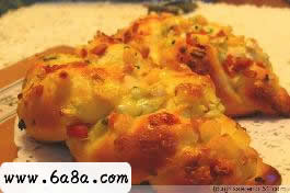 火腿玉米辮子包的做法 火腿玉米辮子包的做法