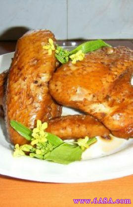 簡(jiǎn)單版可樂(lè)雞翅的做法 簡(jiǎn)單版可樂(lè)雞翅的做法