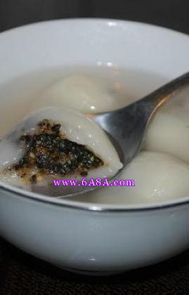 黑芝麻花生湯圓的做法 黑芝麻花生湯圓的做法