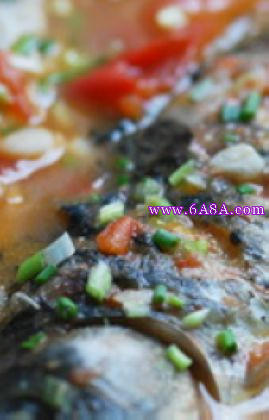 西紅柿鯽魚湯的做法 西紅柿鯽魚湯的做法