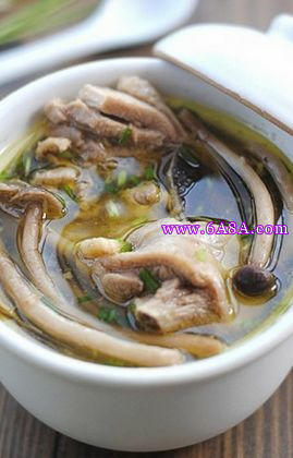 茶樹菇土雞湯的做法 茶樹菇土雞湯的做法