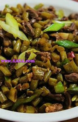 雞雜爆炒酸豆角的做法 雞雜爆炒酸豆角的做法