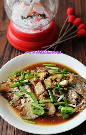 醬燜鯧魚(yú)的做法 醬燜鯧魚(yú)的做法