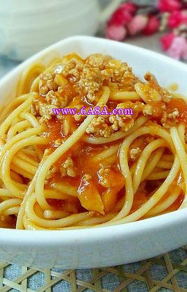 茄汁肉醬面的做法 茄汁肉醬面的做法