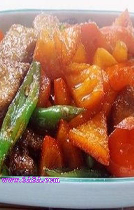 雙椒炒肉塊的做法 雙椒炒肉塊的做法