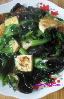 木耳炒豆腐的做法 木耳炒豆腐的做法