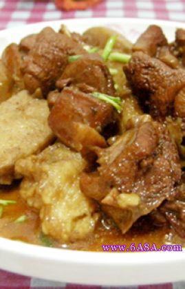 芋頭燒雞的做法 芋頭燒雞的做法