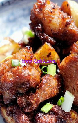 蒜香檸檬蜜汁骨的做法 蒜香檸檬蜜汁骨的做法