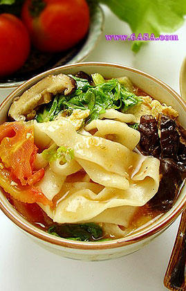 自制家常寬面的做法 自制家常寬面的做法