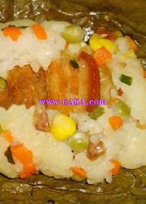 荷葉糯米包飯的做法 荷葉糯米包飯的做法