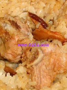 荷葉糯米蒸排骨的做法 荷葉糯米蒸排骨的做法