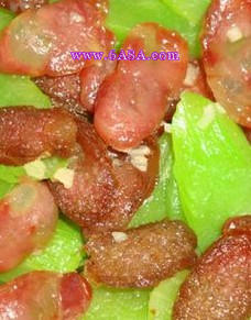 萵筍炒臘腸的做法 萵筍炒臘腸的做法