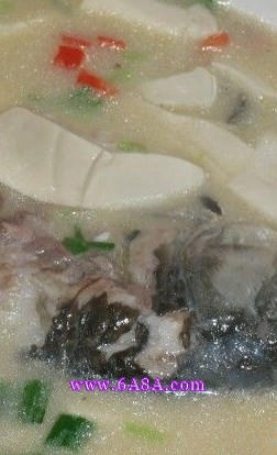 豆腐鯽魚湯的做法 豆腐鯽魚湯的做法