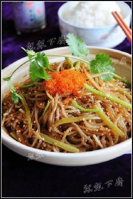 ɳ��з�ӷ۽z�ҵ�����