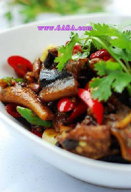 辣椒炒鱔魚的做法 辣椒炒鱔魚的做法