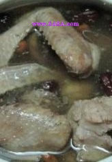 清燉鴿子湯的做法 清燉鴿子湯的做法