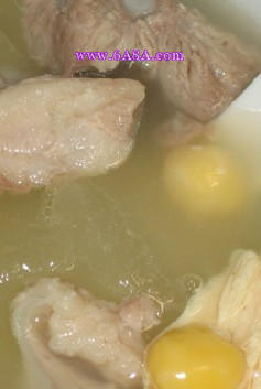 白果冬瓜排骨湯的做法 白果冬瓜排骨湯的做法