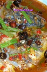 椒香魚(yú)頭的做法 椒香魚(yú)頭的做法