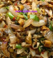 洋蔥炒黃鱔的做法 洋蔥炒黃鱔的做法